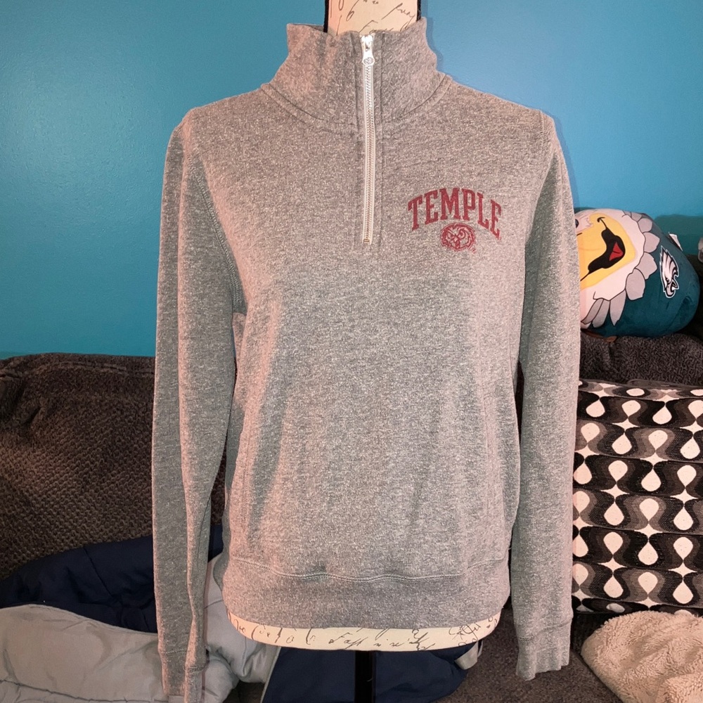 Redshirt Temple University Quarter-Zip Sweatshirt, Small